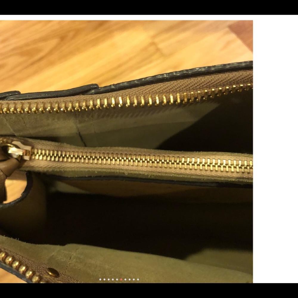 Authentic Chloe - Picture 3 of 7